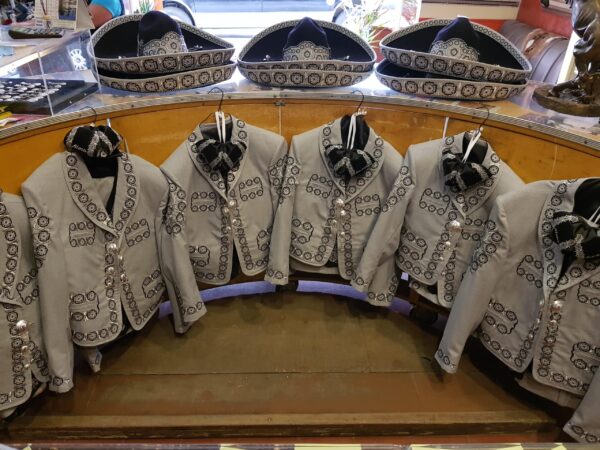 Trajes para Mariachi